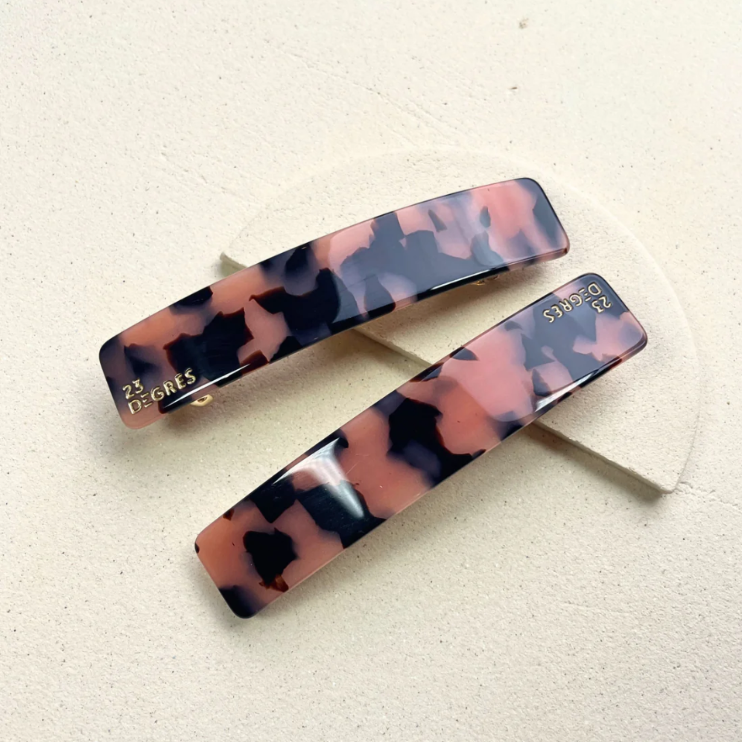 Barrette
