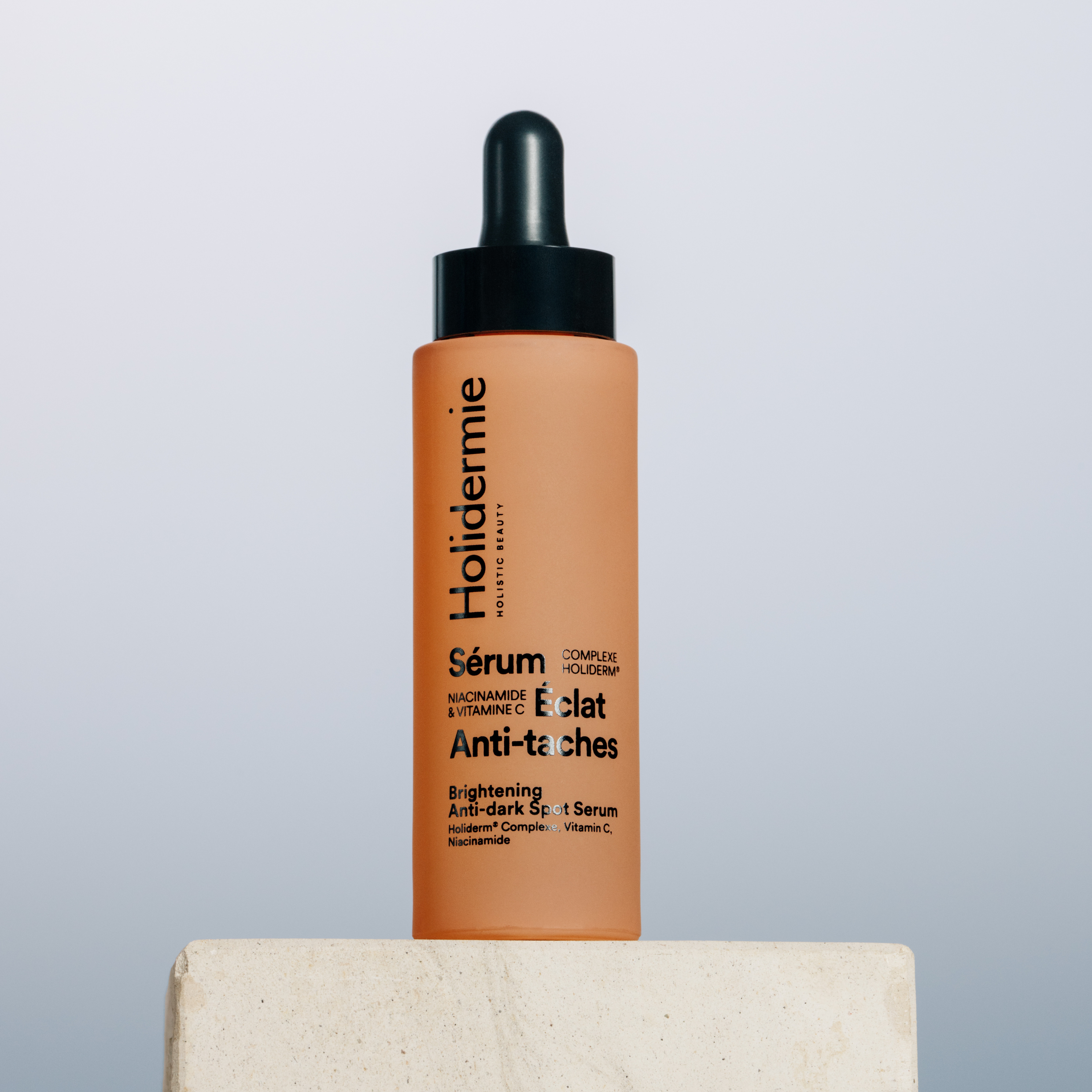Sérum anti-taches et éclat du teint pour peau lumineuse et uniforme Holidermie