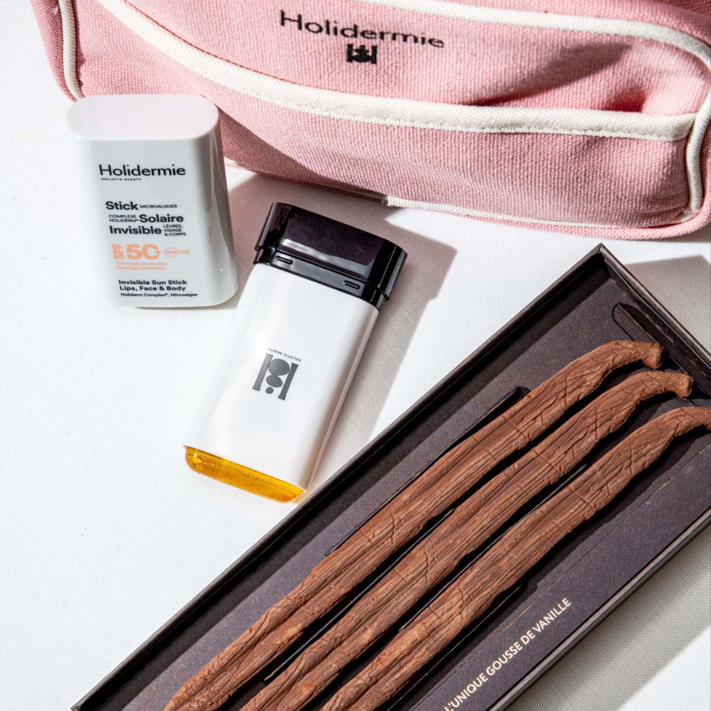 Coffret Fête des Mères Collaboration Holidermie x Les Chocolats de Yannick Alléno. Trousse de voyage gourmande