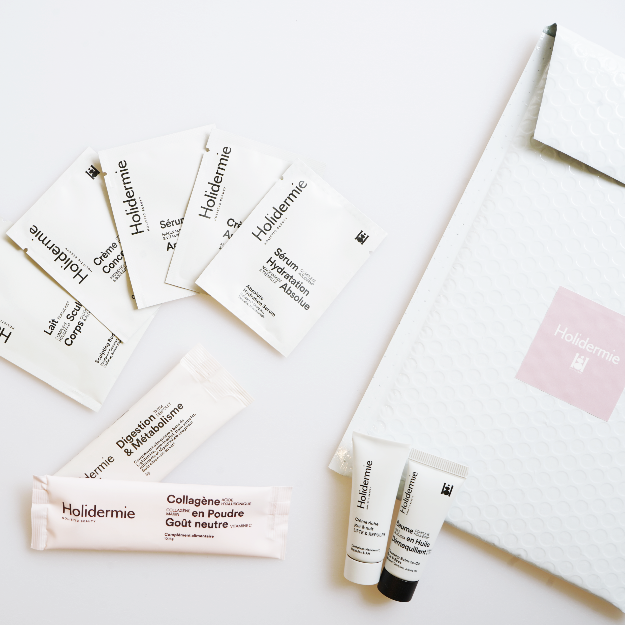 Pochette Découverte Holidermie pour tester les essentiels visage, corps et compléments alimentaires